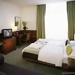 Hotel Miiro Le Grand Cayre 4*