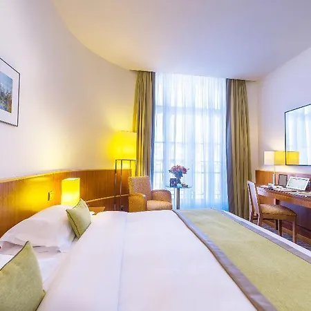 Miiro Le Grand Cayre 4* Paris