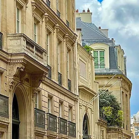 Miiro Le Grand Cayre