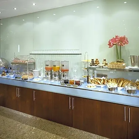 Hotel Miiro Le Grand Cayre
