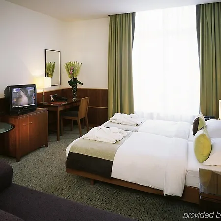 Hotel Miiro Le Grand Cayre 4*