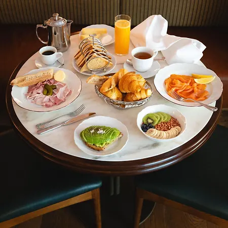 Hotel Miiro Le Grand Cayre