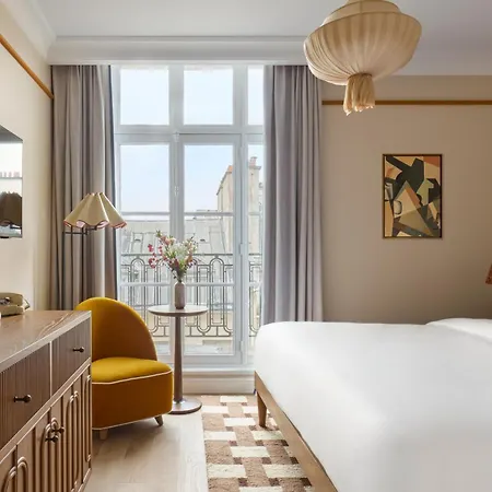 Miiro Le Grand Cayre Paris