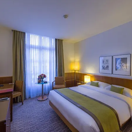 Hotel Miiro Le Grand Cayre 4*